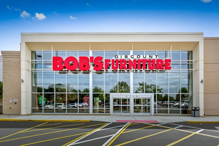 Bob’s furniture Freehold NJ